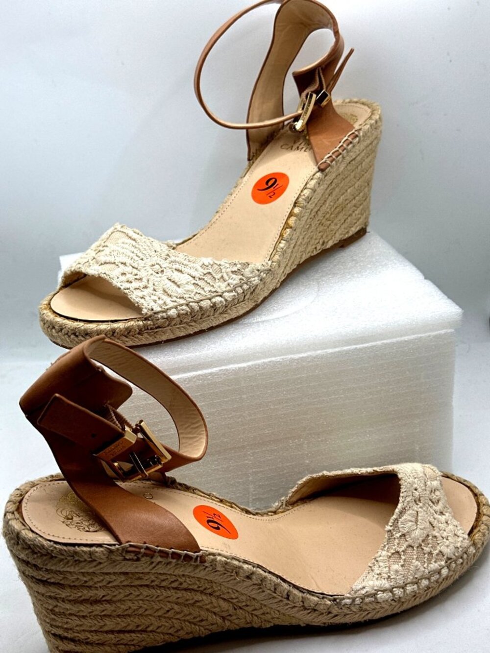 Vince Camuto Espadrille Wedge Sandals Size 9.5 Beige Lace Tan Ankle Strap Summer